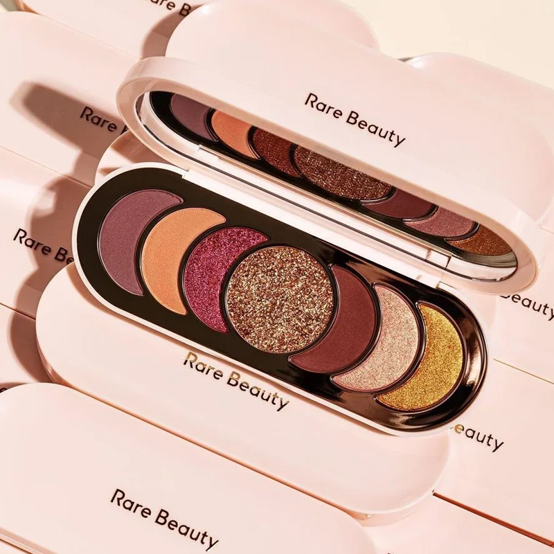 Luxury Skincare Products - Luxuriöse Lidschatten-Palette mit Perlen und Pailletten,